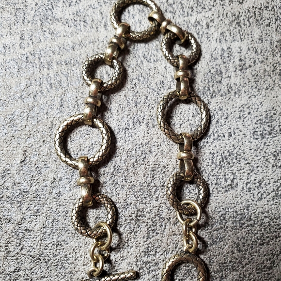 Lia Sophia Ongoing Bracelet Gold Tone 8 inch - Picture 4 of 4